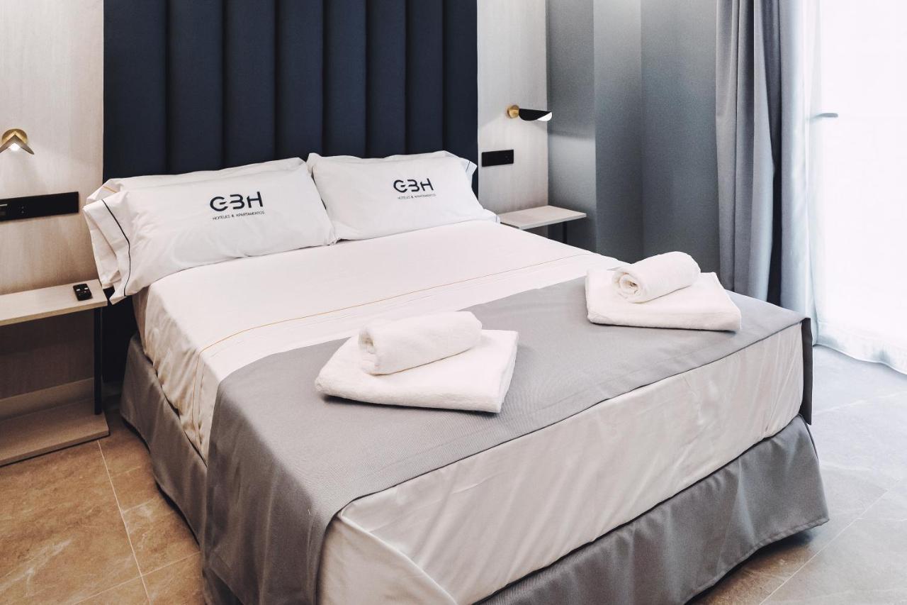 Gbh Hotel-Apartamentos Estrella De Mar Benidorm Eksteriør billede